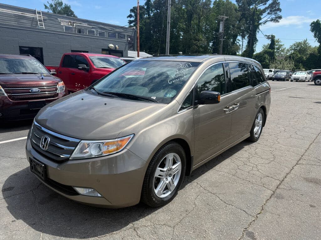 2011 HONDA Odyssey