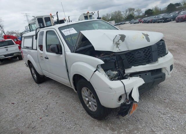 2016 NISSAN Frontier