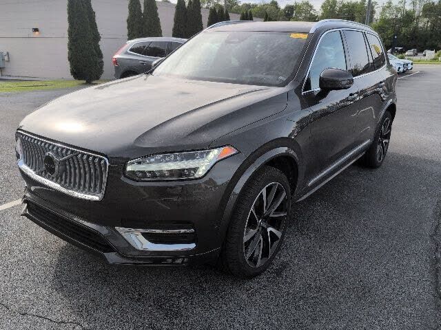 2023 VOLVO XC90