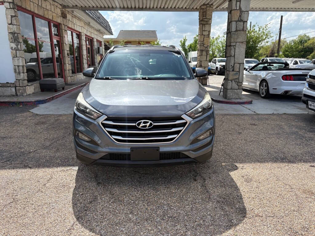 2017 HYUNDAI Tucson
