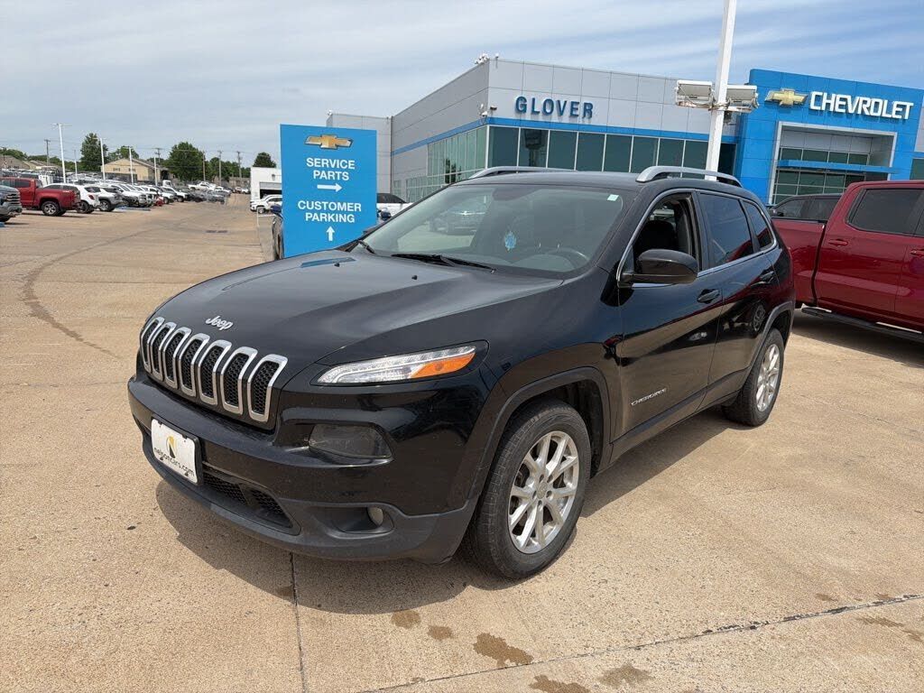 2017 JEEP Cherokee