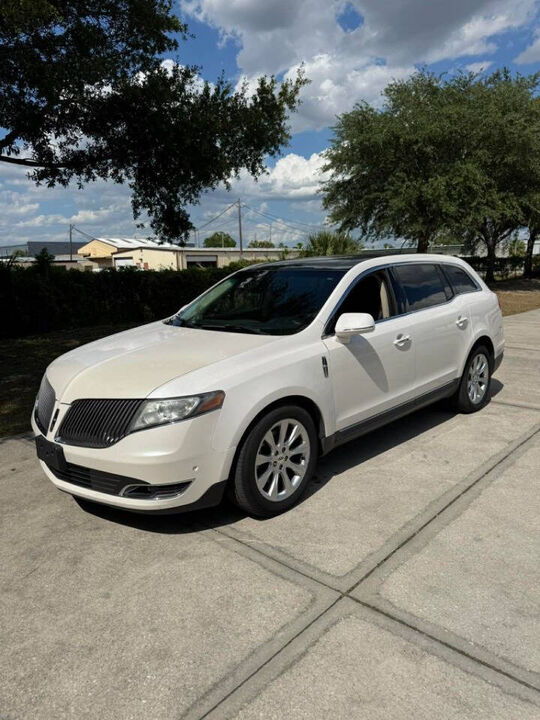 2014 LINCOLN MKT