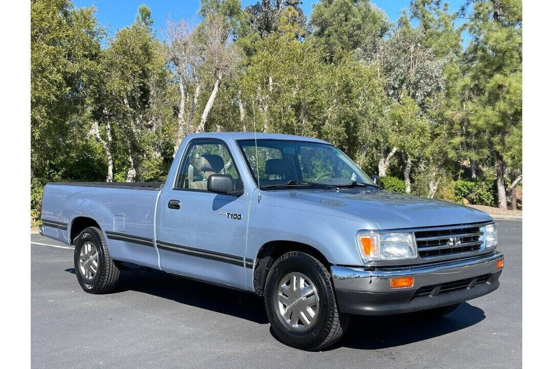 1993 TOYOTA T100