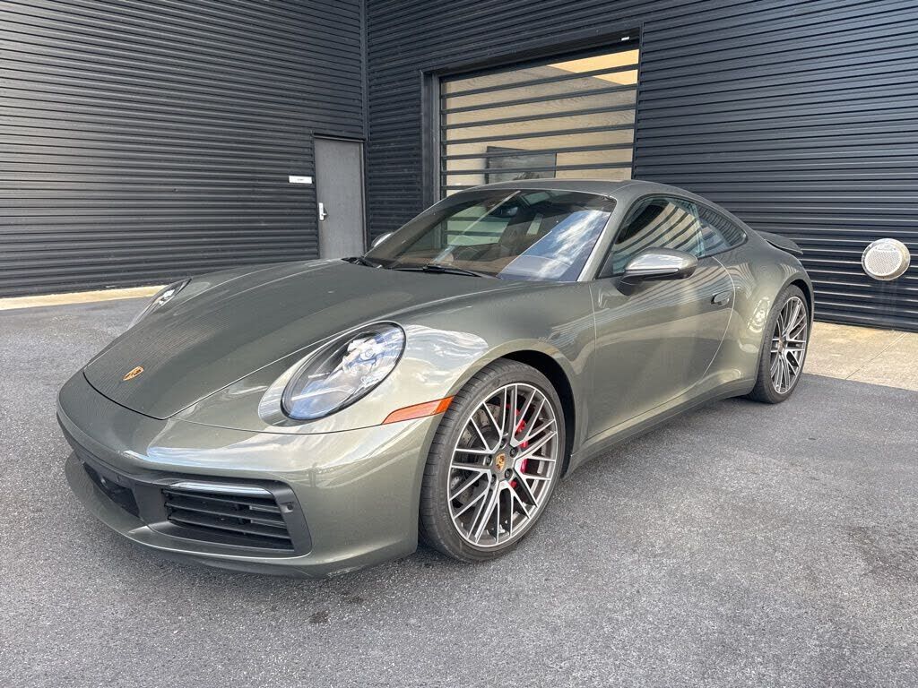 2024 PORSCHE 911
