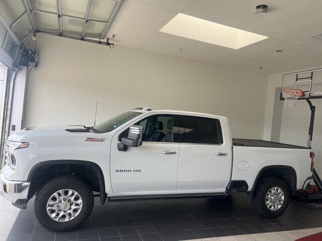 2024 CHEVROLET Silverado HD