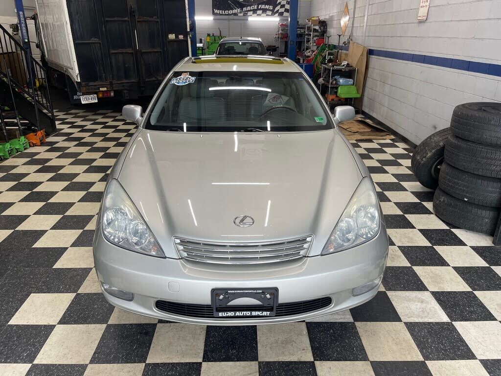 2004 LEXUS ES