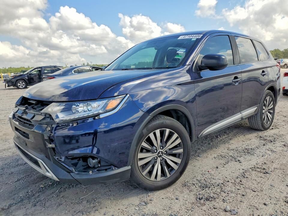 2020 MITSUBISHI Outlander