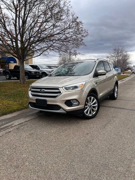 2017 FORD Escape