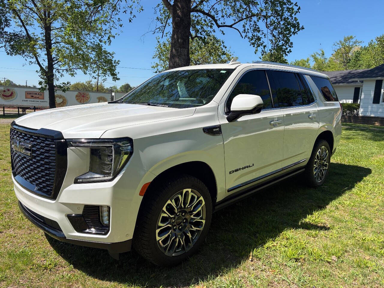 2024 GMC Yukon