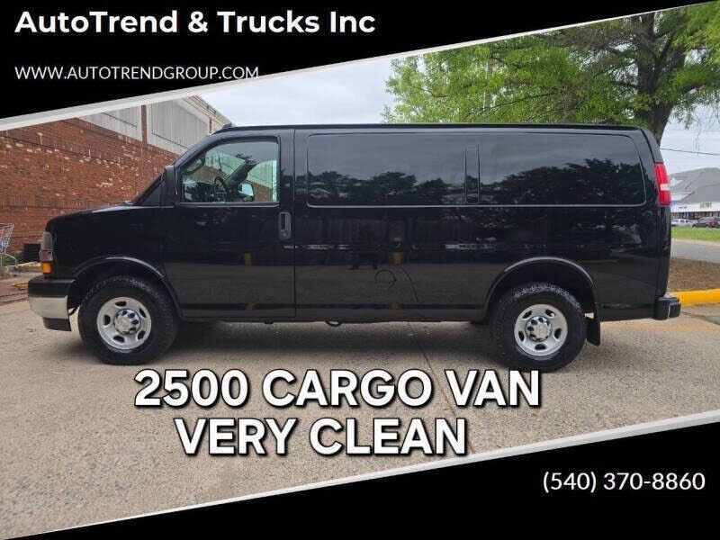 2018 CHEVROLET Express