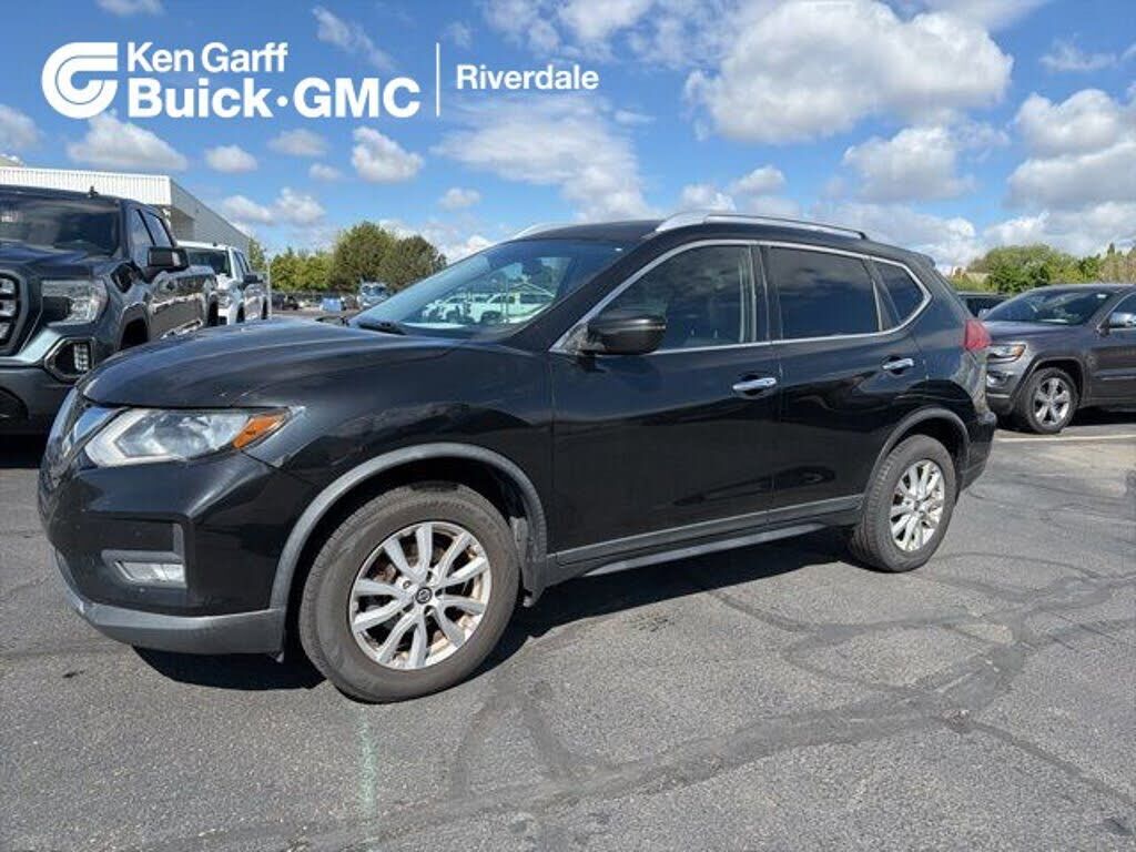 2017 NISSAN Rogue