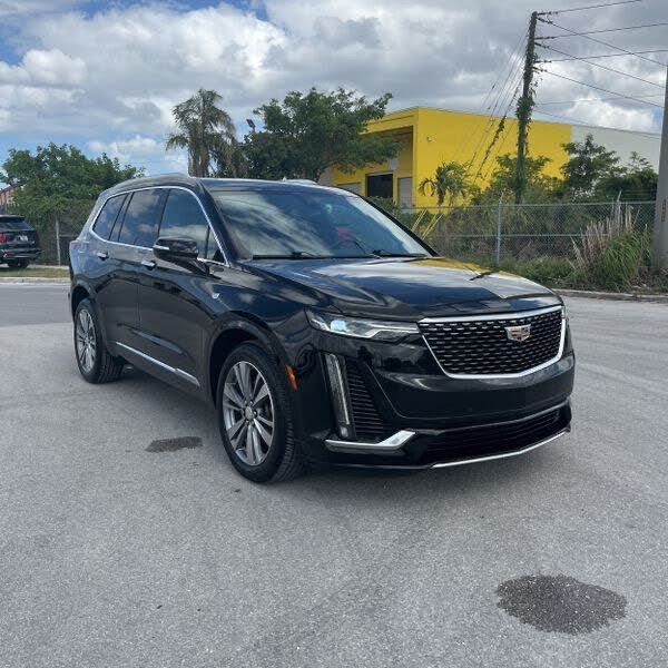 2020 CADILLAC XT6