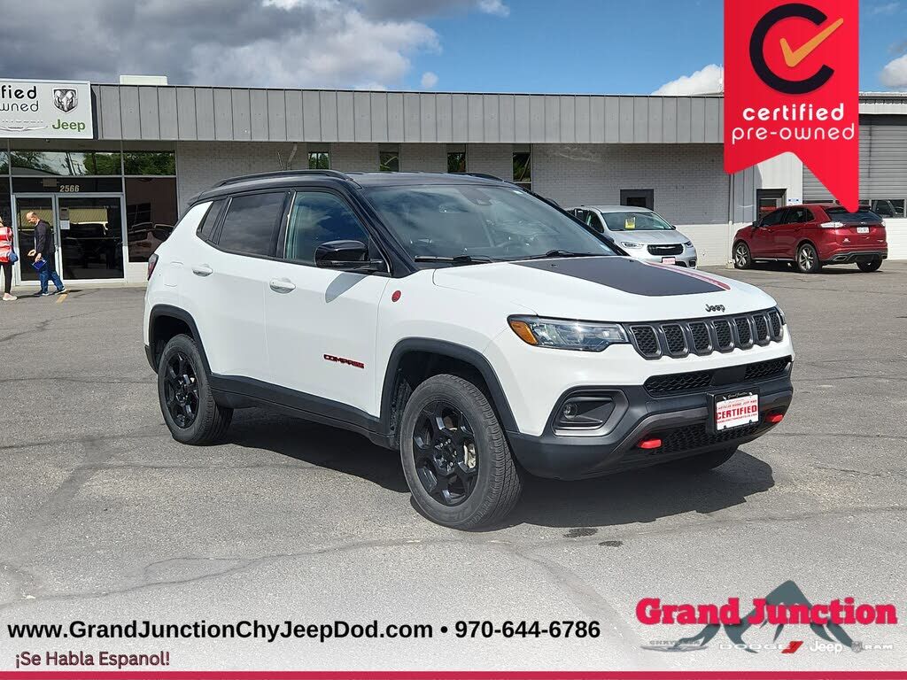 2023 JEEP Compass