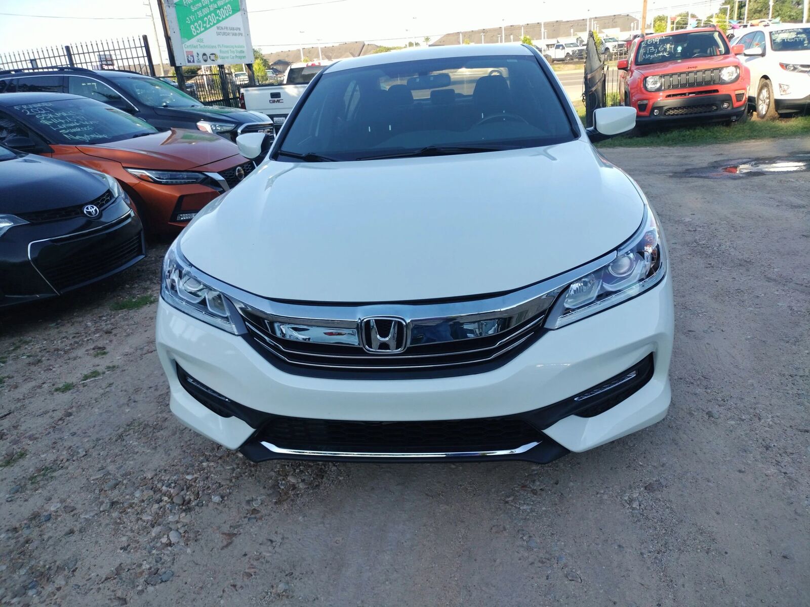 2017 HONDA Accord