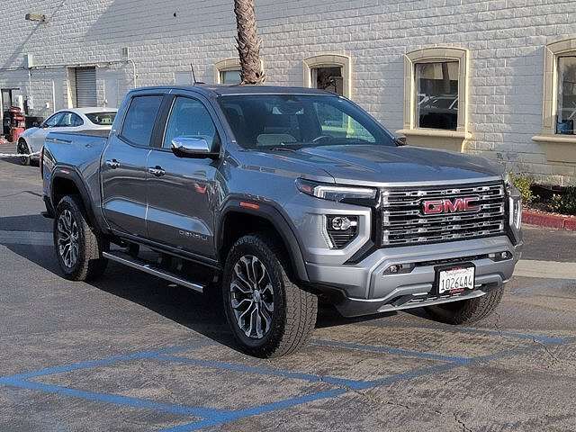 2024 GMC Canyon