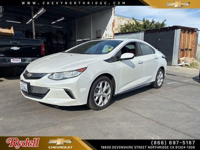 2017 CHEVROLET Volt