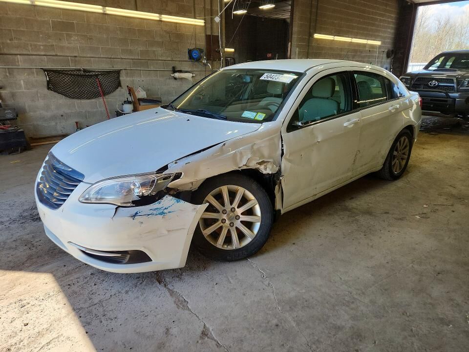 2012 CHRYSLER 200