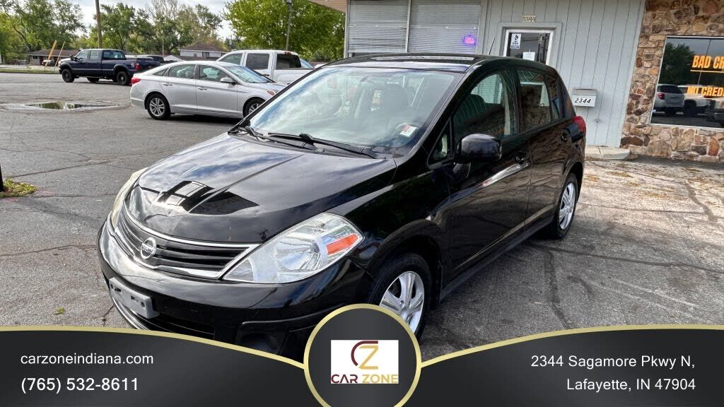 2011 NISSAN Versa