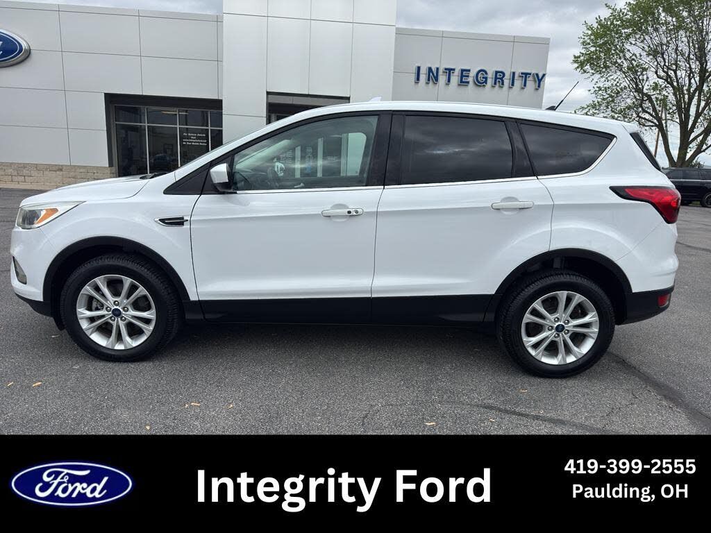 2019 FORD Escape