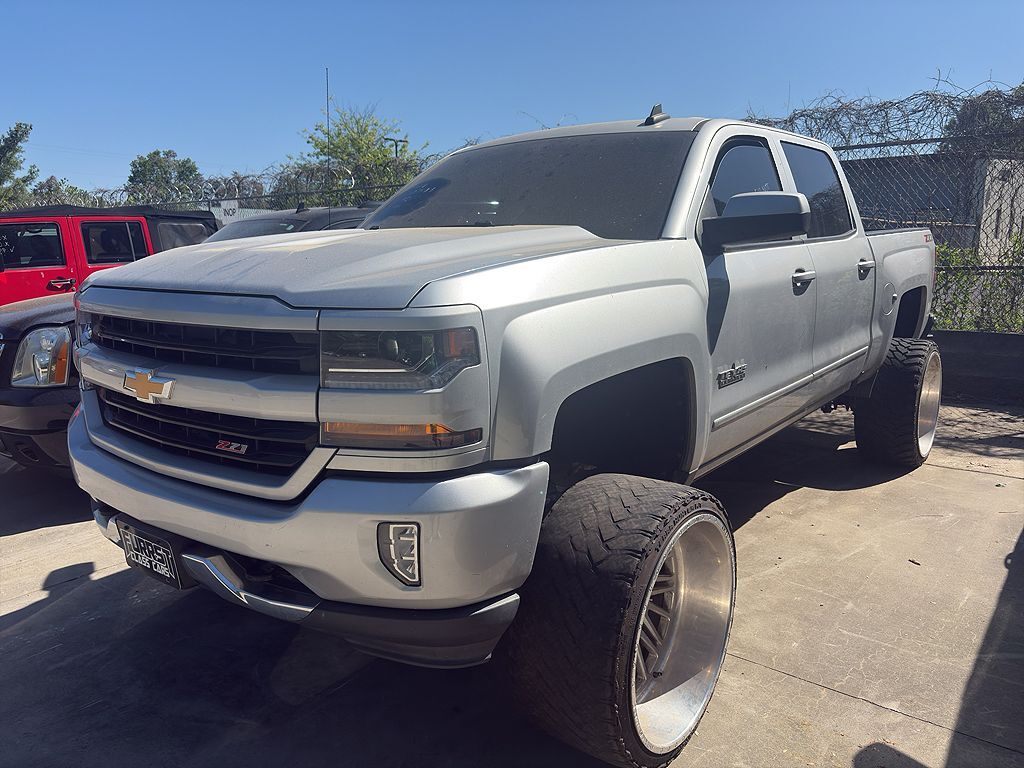 2018 CHEVROLET Silverado