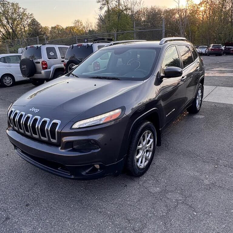 2016 JEEP Cherokee