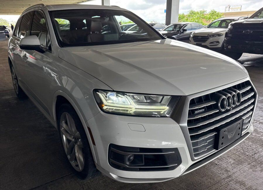 2018 AUDI Q7
