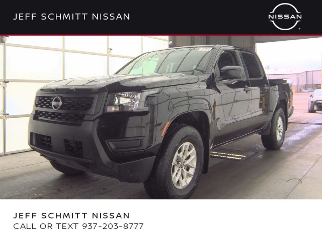 2025 NISSAN Frontier