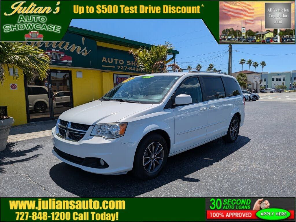 2017 DODGE Grand Caravan