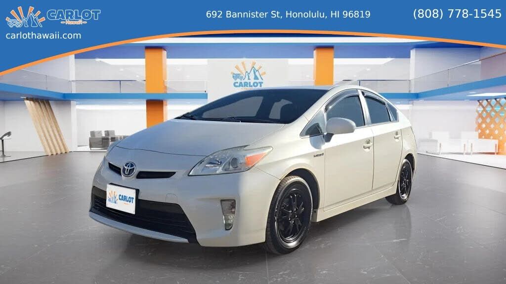 2013 TOYOTA PRIUS
