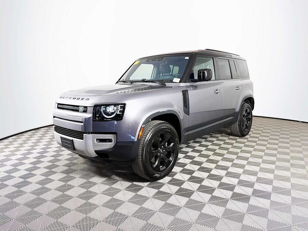 2022 LAND ROVER Defender