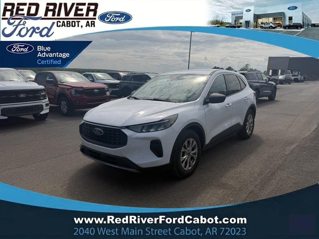 2024 FORD Escape