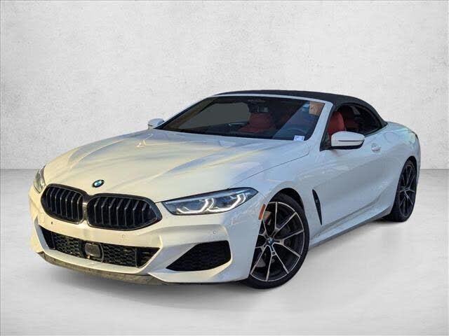 2022 BMW M8