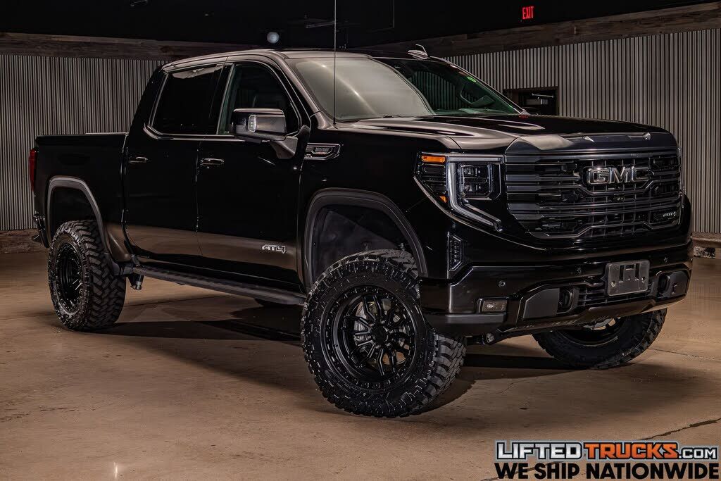 2023 GMC Sierra