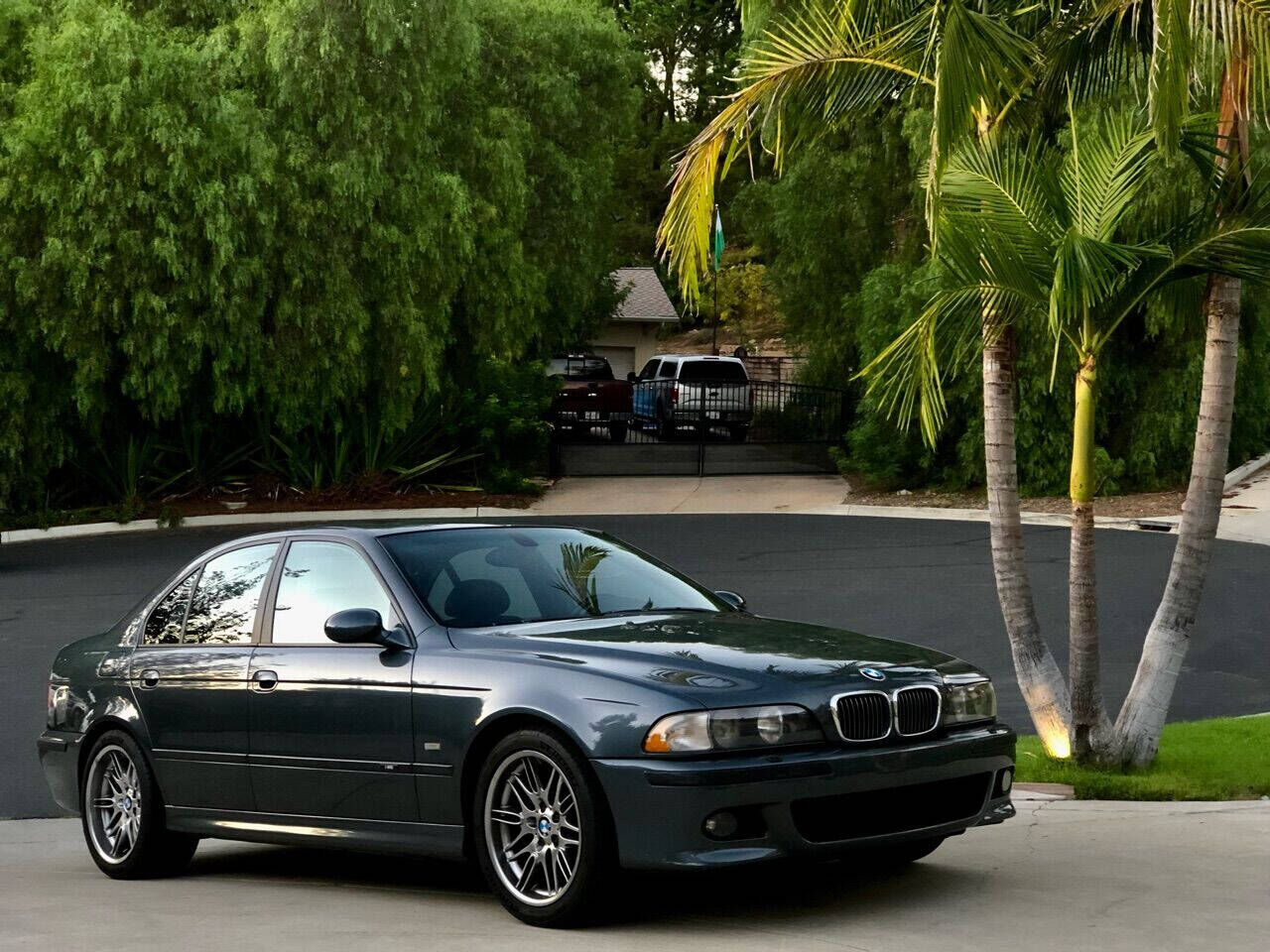 2000 BMW M5