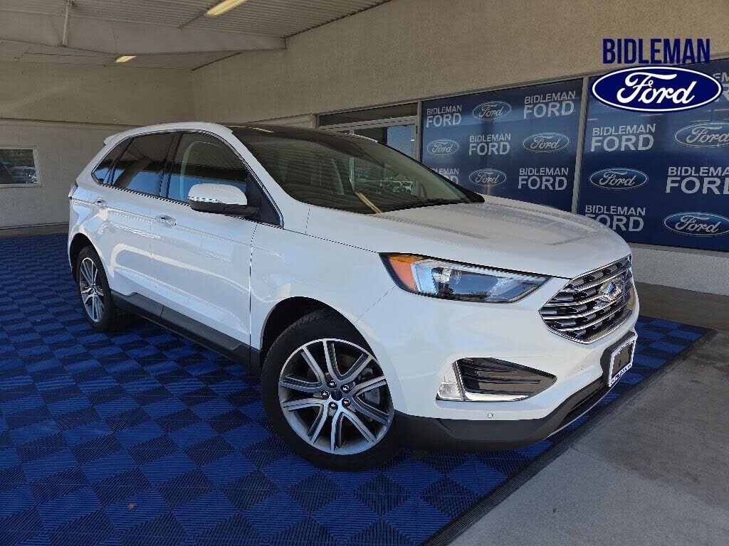 2022 FORD Edge
