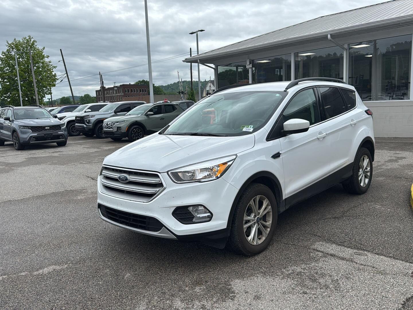 2018 FORD Escape