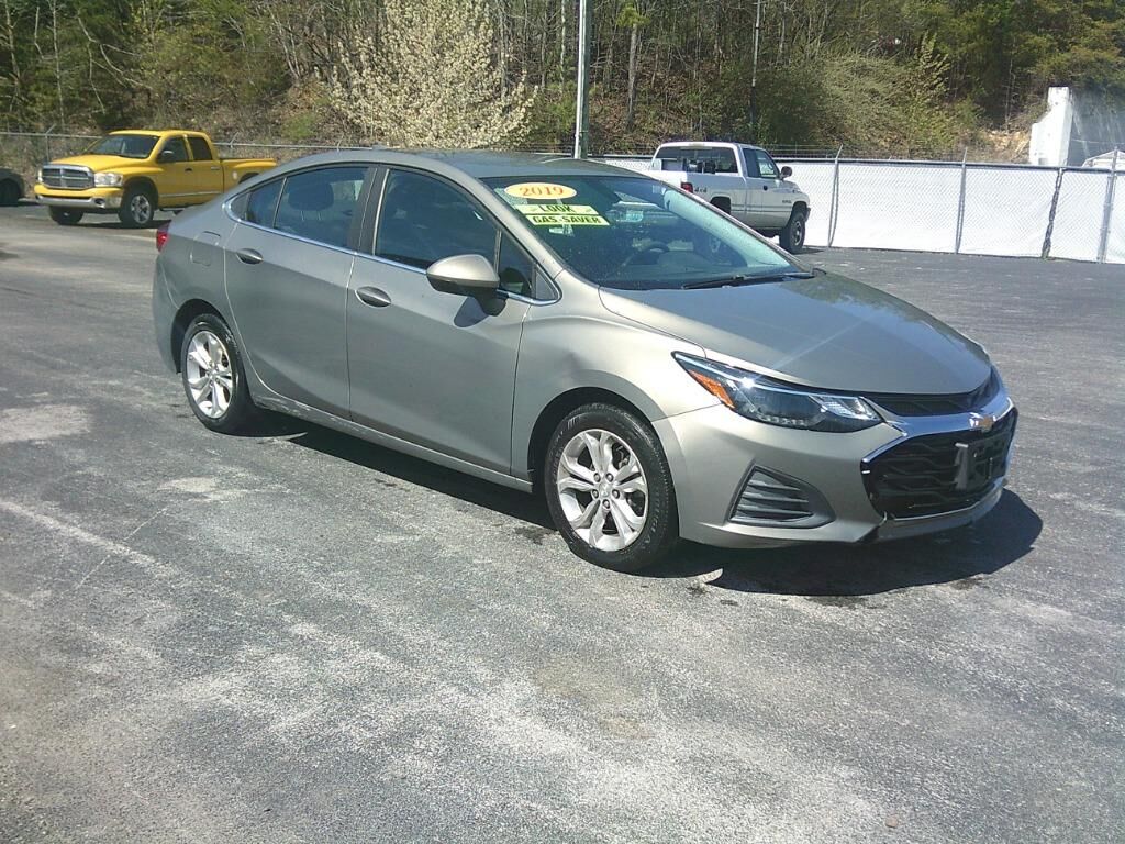 2019 CHEVROLET Cruze