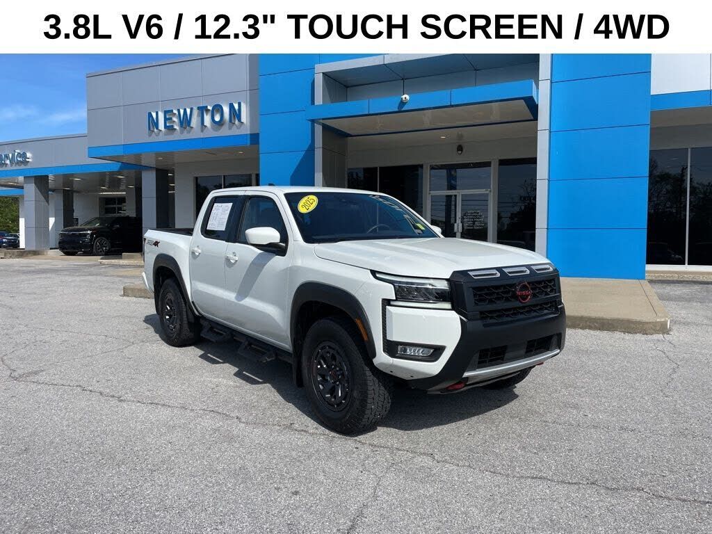 2025 NISSAN Frontier