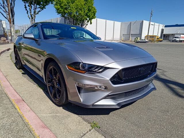 2020 FORD Mustang