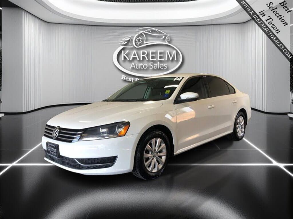 2014 VOLKSWAGEN Passat