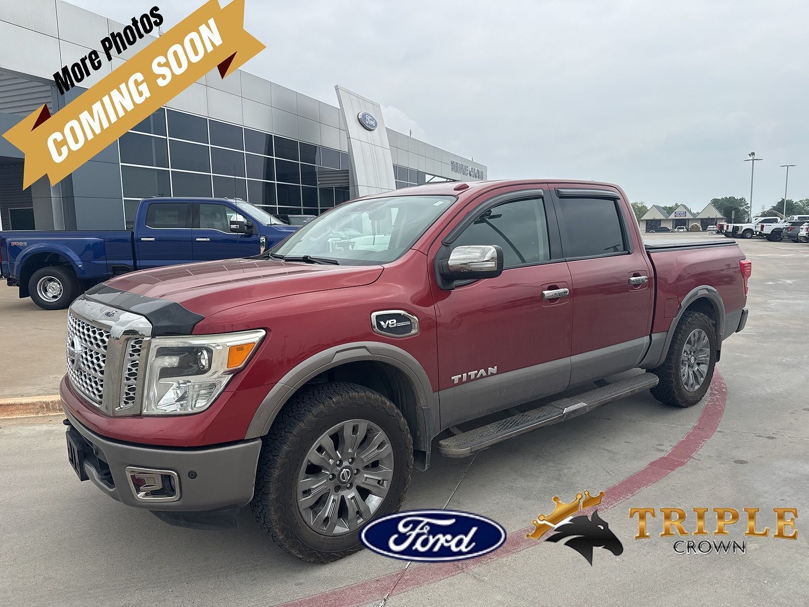 2017 NISSAN Titan