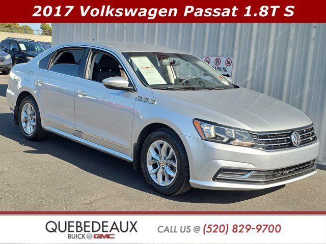 2017 VOLKSWAGEN Passat