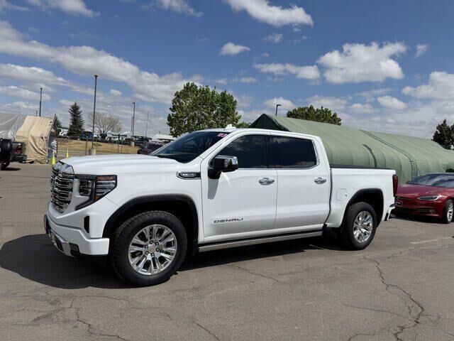 2023 GMC Sierra