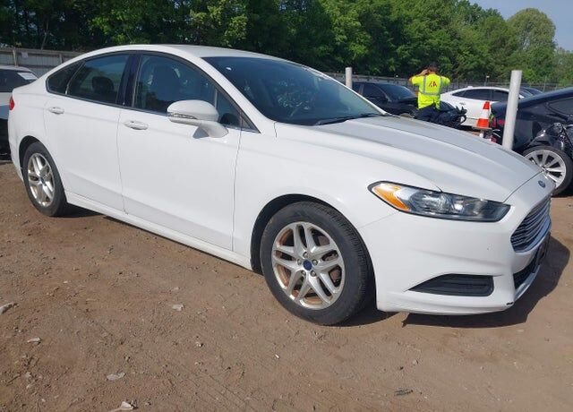 2016 FORD Fusion