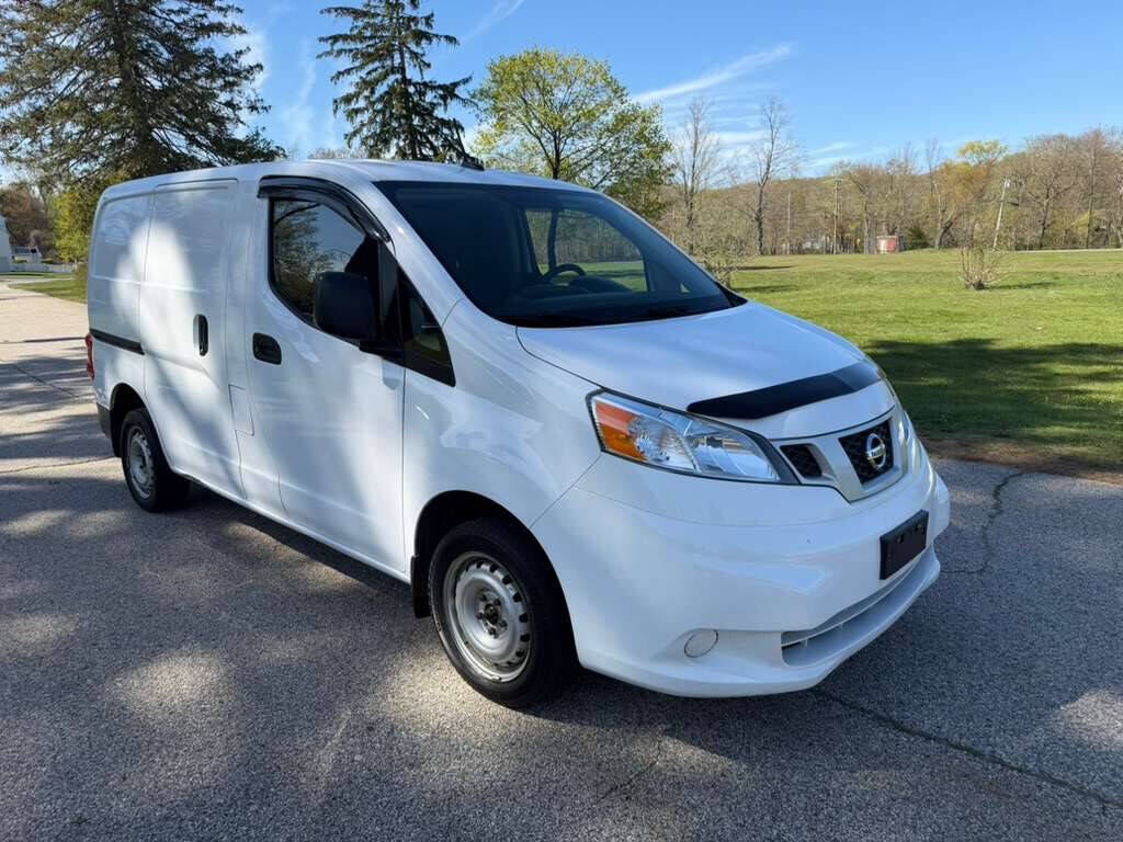 2020 NISSAN NV200