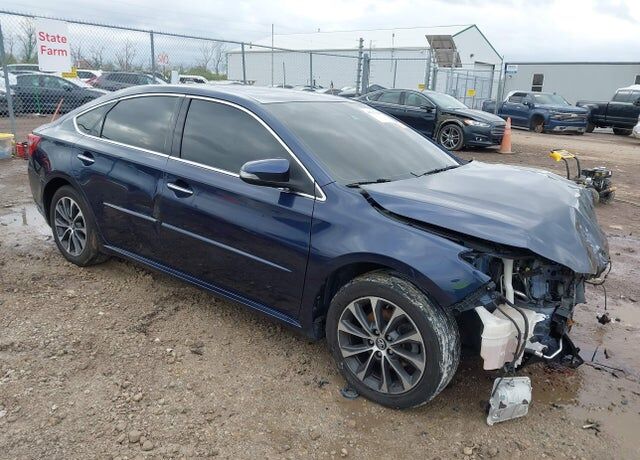 2018 TOYOTA Avalon
