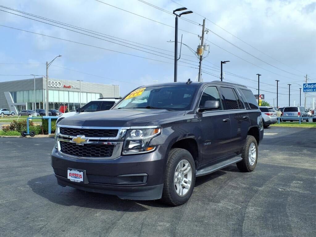 2017 CHEVROLET Tahoe