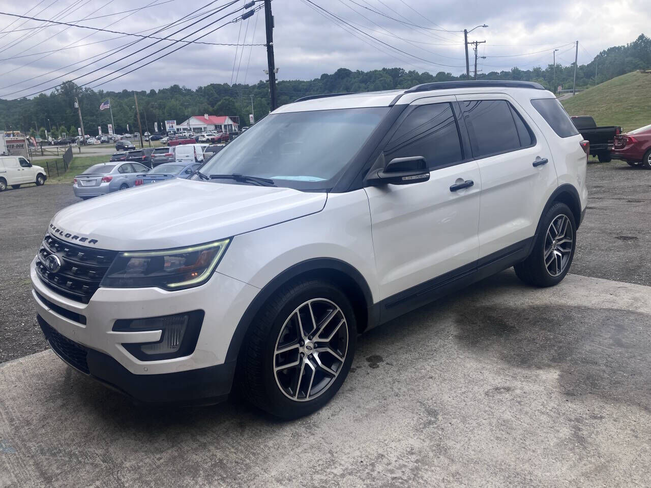 2016 FORD Explorer