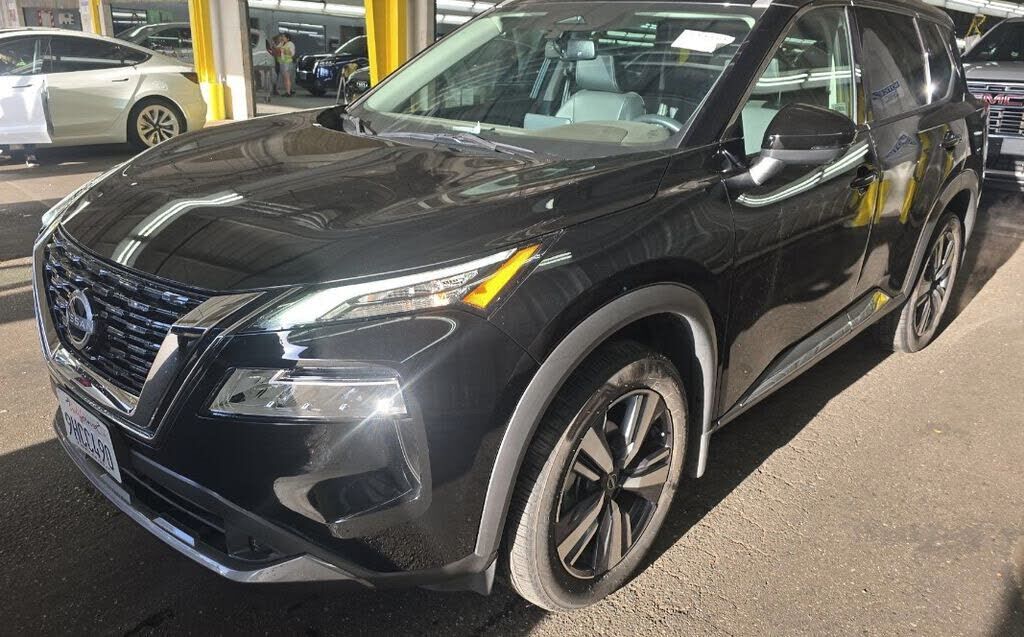 2023 NISSAN Rogue