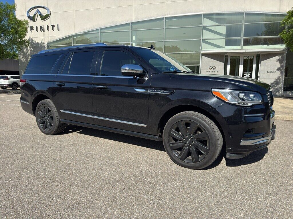 2024 LINCOLN Navigator L